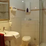 Monopol 3* Γκελσενκίρτσεν