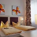 Hotel Monopol 3*