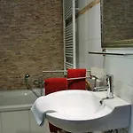 Ξενοδοχείο Monopol 3*