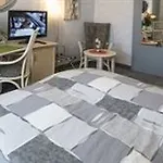 Monopol Hotel 3*