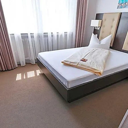 Monopol Hotel