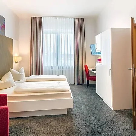 Monopol Hotel